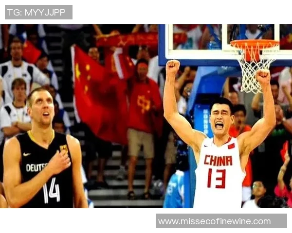 姚明走出赛场的背影背后隐藏的故事与情感解析