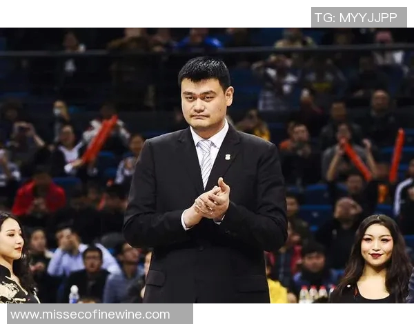 姚明亲自盖章的视频引发热议网友纷纷点赞他的独特魅力与风采 姚明亲自盖章的视频引发热议网友纷纷点赞他的独特魅力与风采