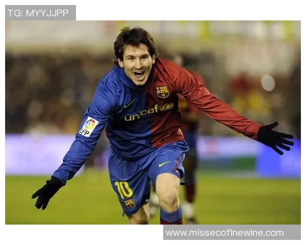 足球明星精彩瞬间全景展示及高清图片汇总