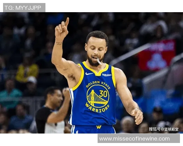 人人直播勇士与热火巅峰对决精彩瞬间回顾与分析 人人直播勇士与热火巅峰对决精彩瞬间回顾与分析